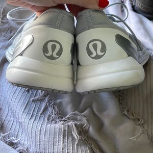 Lululemon blissfeel running shoes